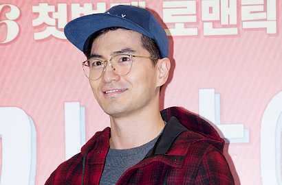 Lee Jin Wook Berangkat ke Bangkok Demi Syuting 'Goodbye Mr. Black'