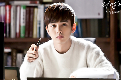 Terjang Kaca Tanpa Stuntman di 'Remember', Yoo Seung Ho Dipuji Sutradara