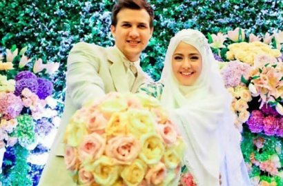 Risty Tagor Buktikan Stuart Collin Malah Asyik Pesta Saat Dirinya Hamil