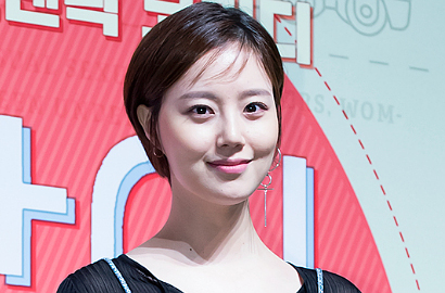 Moon Chae Won Panas-Panasan Syuting 'Goodbye Mr. Black' di Thailand
