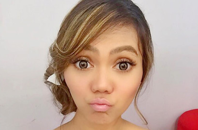 Rina Nose Bahagia Meski Ditinggal Kekasih di MV Studio 'Ayank Mbeb'