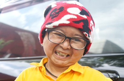 Daus Mini Pamer Pacari Cewek 6 Tahun Lebih Muda