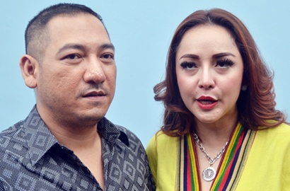 Keluarga Bantah Pernah Hadiri Pernikahan Siri Krisna Murti dan Regina
