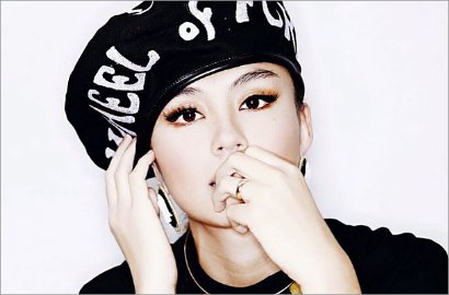 Gara-Gara Kostum Agnes Monica, HUT ke-21 Indosiar Ditegur KPI