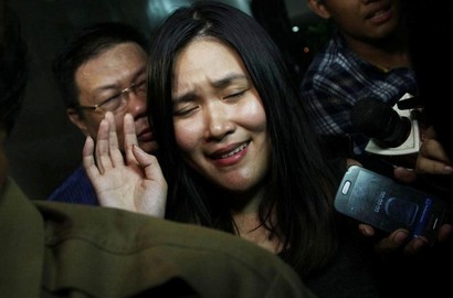 Diperiksa 7 Jam Kasus Mirna, Pengacara Sebut Jessica Masih Polos