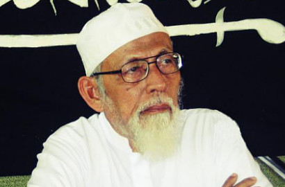 Tim Pengacara Muslim: Kemunculan Ba'asyir Selalu Bersamaan dengan Teror