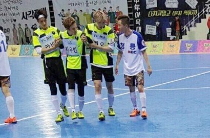 'Idol Star Athletics Championship' Disebut Lalai Soal Cedera Xiumin EXO