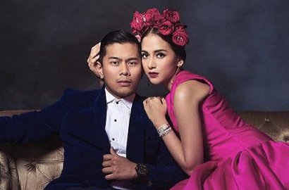 Gelar Pengajian Jelang Nikah, Nina Zatulini Berikan Tumpeng Bertema Cinta