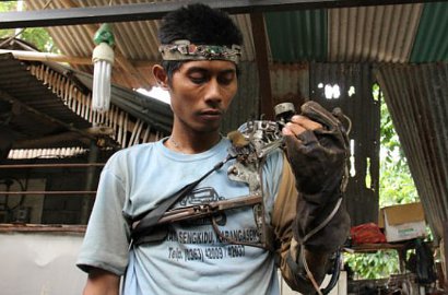 Tangan Robot Buatannya Disebut Palsu, Begini Kata 'Iron Man' Asal Bali