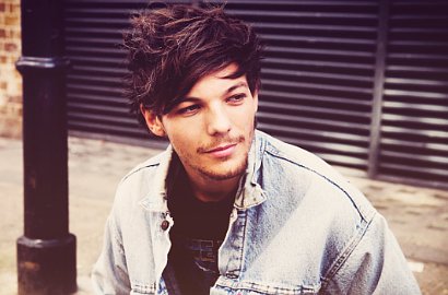 Pakai Gelang Rumah Sakit, Louis Tomlinson Temani Persalinan Briana?
