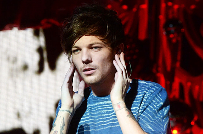 Nama Anak Louis Tomlinson Bikin Warga Australia Panik, Kok Bisa?