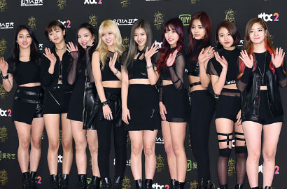 Twice Mulai Syuting, Berikut Sejumlah Agensi yang Hadir di 'Watching You'