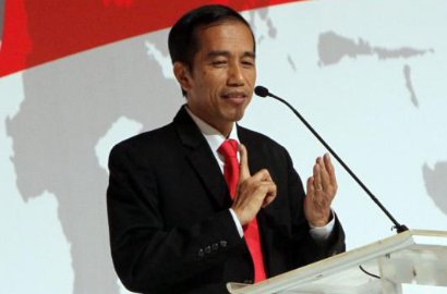 Jokowi Bakal Didemo Terkait Kebiasaannya Beli Burung di Pasar Satwa