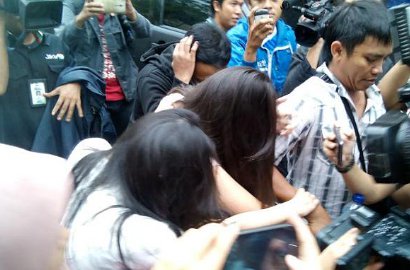 Hani Mendadak Ingat Sesuatu Pasca Lihat Rekaman CCTV Kematian Mirna