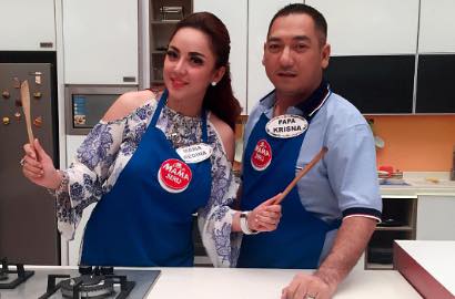 Regina Labrak Krisna Usai Berhubungan Seks dengan Istri Pertama
