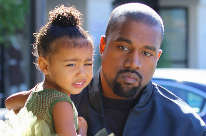 Suami Kim Kardashian Unggah Foto Bayi Diduga Saint West, Netter Tertipu