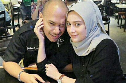 Cucu Elvy Sukaesih Minta Diberi Seserahan Sneakers oleh Husein Alatas