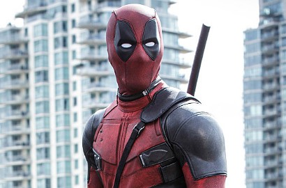 Jelang Rilis Film 'Deadpool', Ryan Reynolds Pamer Foto Tanpa Topeng