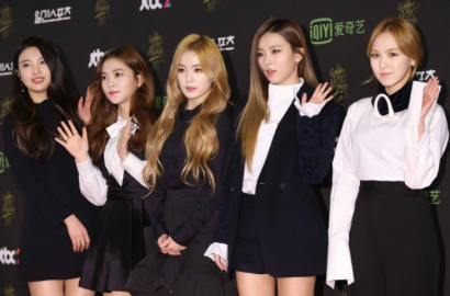 Red Velvet Hadiri SMT Seoul Opening, Rambut Baru Seulgi Bikin Kaget