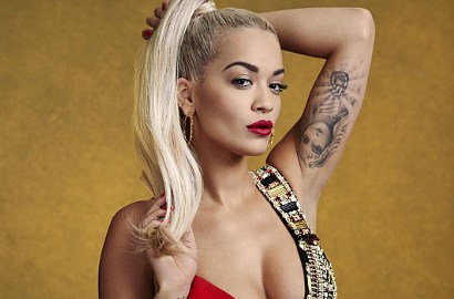 Jadi Model Sampul Majalah, Rita Ora Rela Tampil Topless