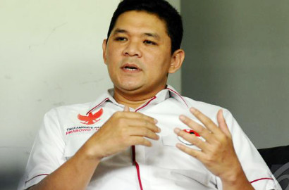 Aktor 'Elif Indonesia' Derry Drajat Berduka, Istri Meninggal di Rumah Sakit