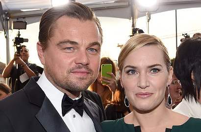Bertemu Lagi di SAG Awards, Leonardo DiCaprio dan Kate Winslet Pelukan Mesra