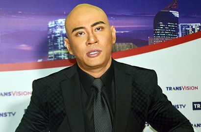 Namanya Dicatut Toko Online, Deddy Corbuzier Ngamuk