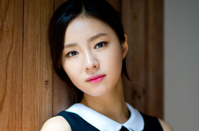 Rumor Palsu Beredar Luas, Shin Se Kyung Laporkan Netter yang Tulis Komentar Jahat