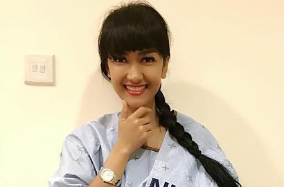 Julia Perez Minta Tanda Tangan Surat Cerai dengan Gaston, Sudah Nikah?