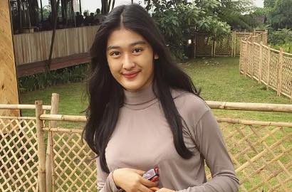 Rania Salsabila, Putri Cantik Pelatih Semen Padang FC Sedot Perhatian Netter