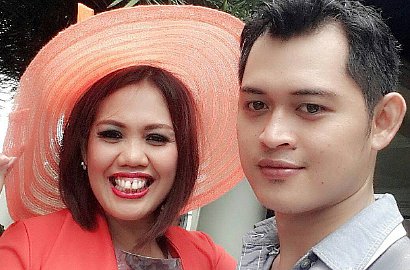 Suami Jadi Artis, Ely Sugigi Beri Peringatan Khusus