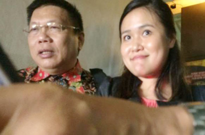 Pengacara Bantah Pesan WhatsApp Jessica ke Mirna Soal Minta Cium