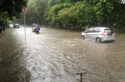 Sempat Diguyur Hujan Seharian, Bali Dikepung Banjir dan Kemacetan