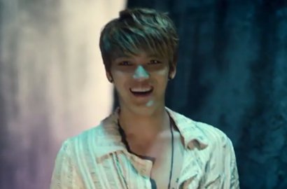 Jaejoong JYJ Jadi Vokalis Band Seksi di Teaser MV 'Love You More'