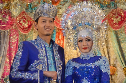 Fedi Nuril Pamer Foto Bulan Madu, Netter: Sakit Hati Adek Bang