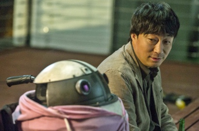 Daebak, 'Robot, Sori' Honey Lee Bakal Tayang di Amerika Utara