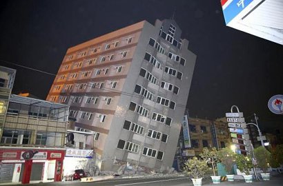 Gempa 6,4 SR Guncang Taiwan, Ratusan Warga Terperangkap Reruntuhan Bangunan