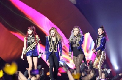 Selamat, 2NE1 Sukses Capai 3 Juta Subscriber di YouTube