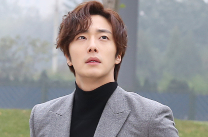 Intip Wajah Serius Jung Il Woo cs Saat Baca Naskah 'Cinderella and the Four Knights'