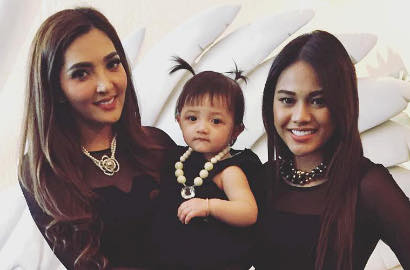 Menggemaskan, Intip Lucunya Arsy di Foto Keluarga Anang-Ashanty