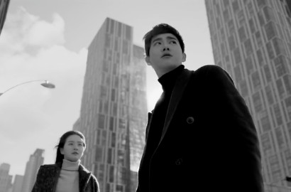 Suho EXO Sendu di Teaser MV Single Solo Jo Kwon Bertajuk 'Crosswalk'