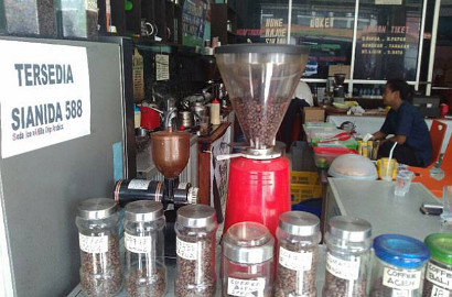 Terinspirasi Kasus Mirna, Warung di Parepare Jual 'Kopi Sianida'