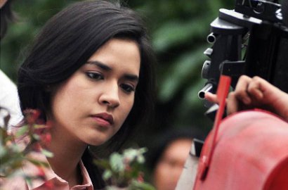 'Terjebak Nostalgia' Sempat Dikabarkan Batal Tayang di Bioskop, Ini Komentar Raisa