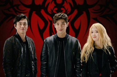 Jadi Vampir Kece, Lee Joon Santai Minum Darah di Poster 'Vampire Detective'