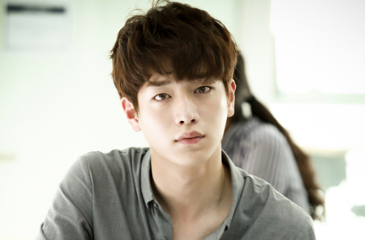 Memikat di 'Cheese in the Trap', Seo Kang Joon Aslinya Beda dengan Baek In Ho?