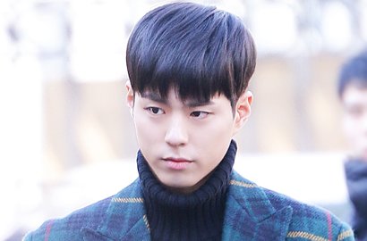 Pakai Cincin Diduga Barang Couple, Agensi Jawab Gosip Park Bo Gum Sudah Punya Pacar