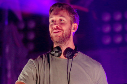 Ini Alasan Calvin Harris Tak Temani Taylor Swift ke Grammy Awards 2016