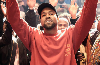 Akui Punya Banyak Hutang, Kanye West Justru Sewa Jet Pribadi Senilai Rp 674 Juta