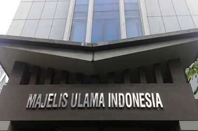 Diharamkan, MUI Minta Orang yang Kampanyekan LGBT Dihukum