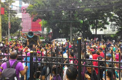 Tuntut Ganti Rugi, Ratusan Warga Kalijodo Serbu DPRD DKI